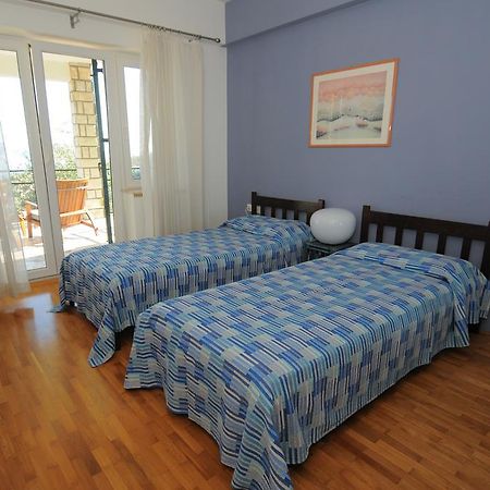 Apartment Kisic 3 Ичичи Экстерьер фото