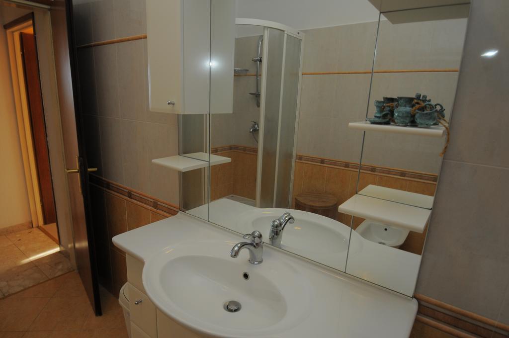 Apartment Kisic 3 Ичичи Экстерьер фото